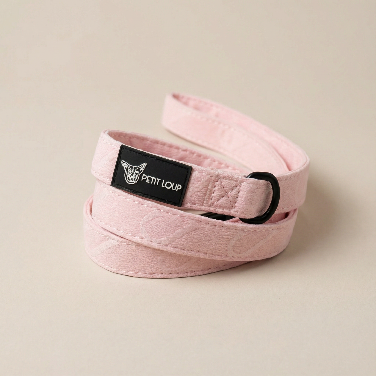 Dog Leash — Amour (Pink with Hearts)