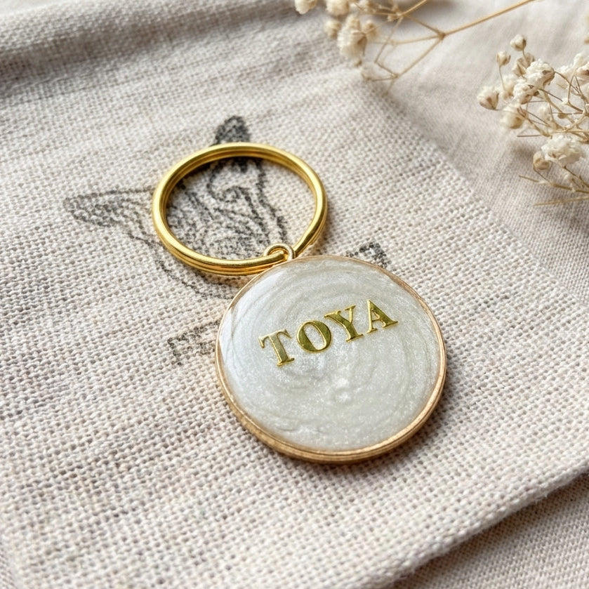 Round Dog ID Tag — Snowy Paws